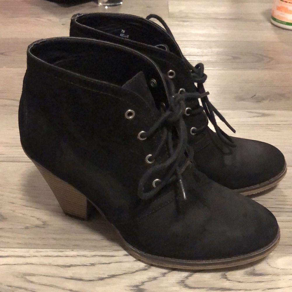 High heel booties